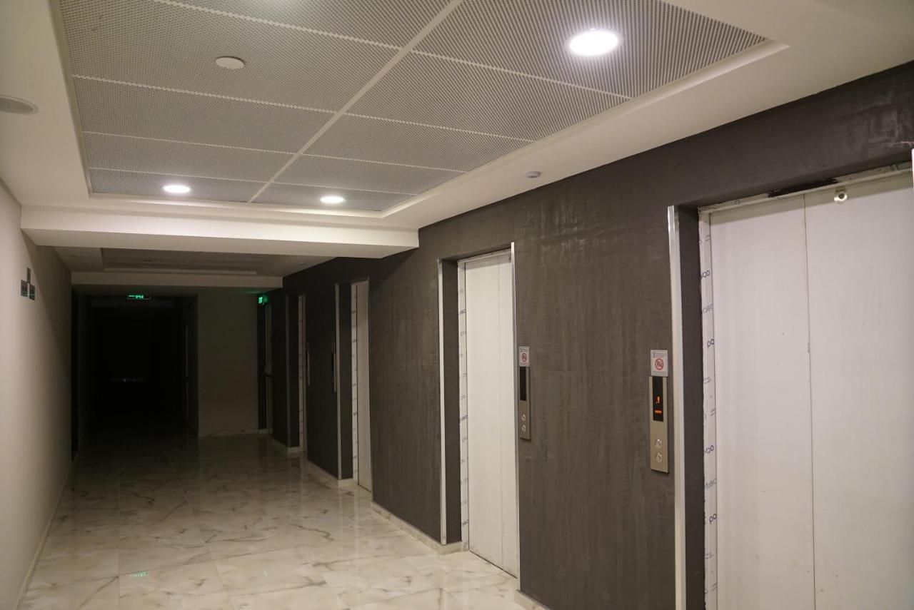 Skopje Sky Apartments & Floor 33Th & 25Th & 19Th & 13Th 12Th With Pool & Spa & Fitness & Parking Included In Price סקופיה