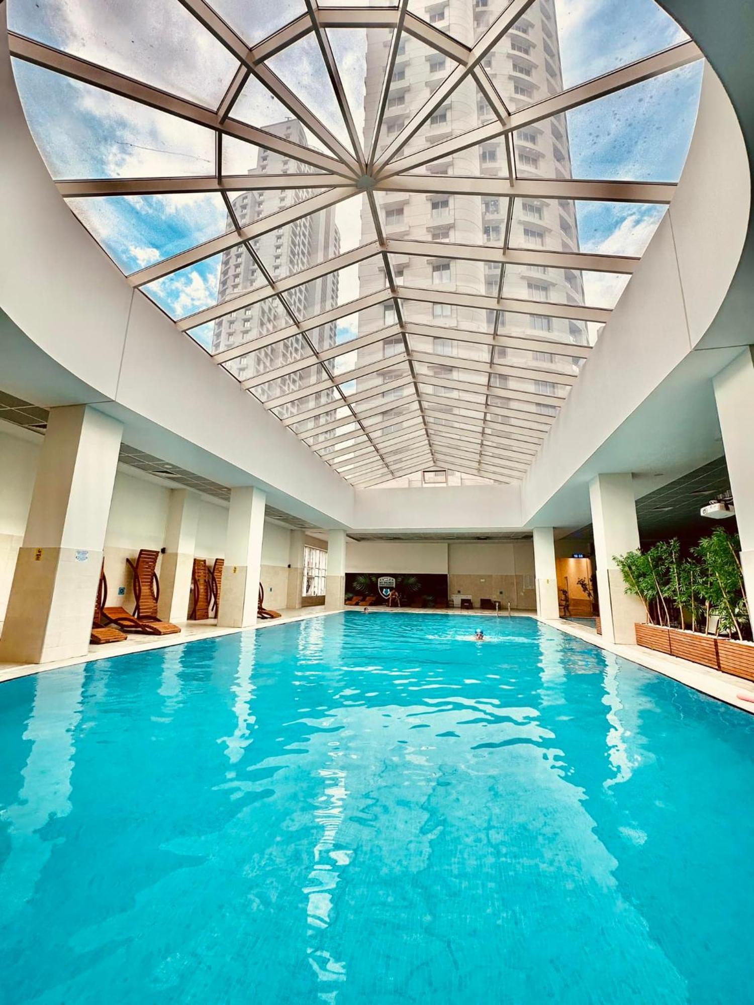 Skopje Sky Apartments & Floor 33Th & 25Th & 19Th & 13Th 12Th With Pool & Spa & Fitness & Parking Included In Price דירה
