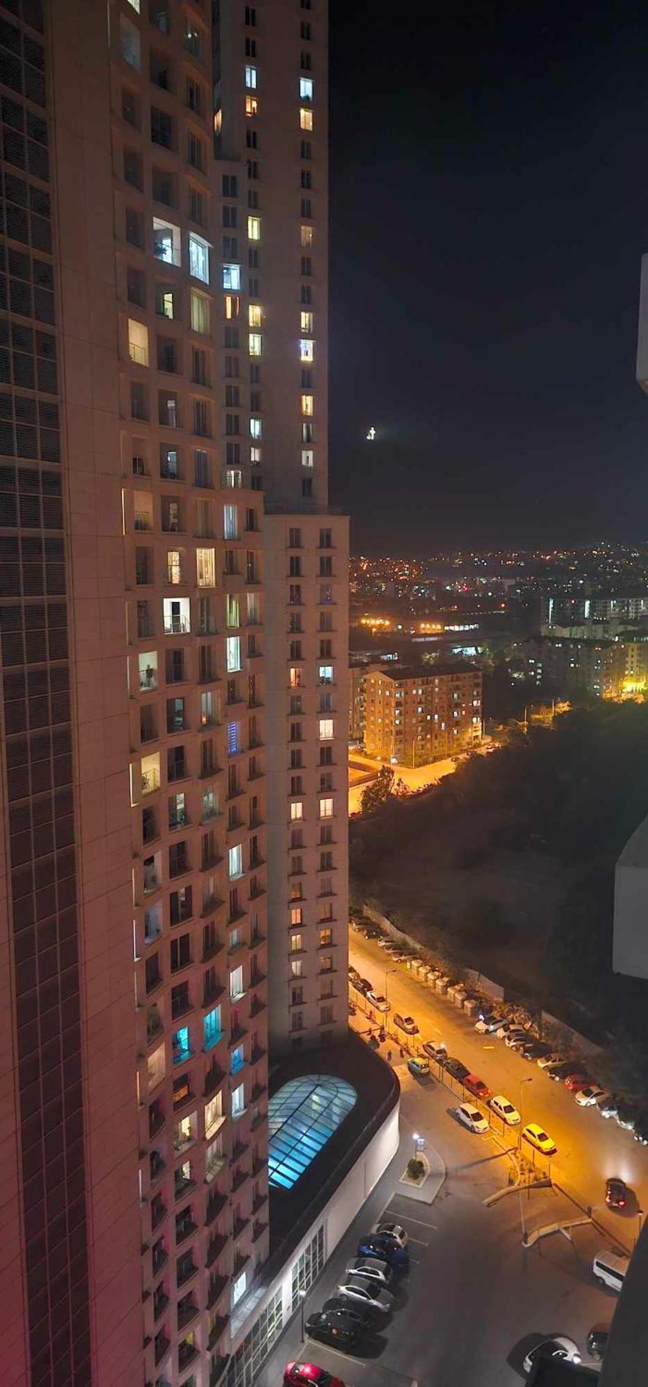 Skopje Sky Apartments & Floor 33Th & 25Th & 19Th & 13Th 12Th With Pool & Spa & Fitness & Parking Included In Price דירה סקופיה