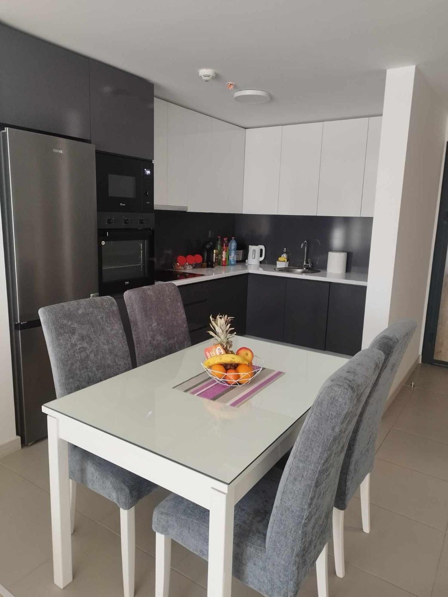 דירה Skopje Sky Apartments & Floor 33Th & 25Th & 19Th & 13Th 12Th With Pool & Spa & Fitness & Parking Included In Price *