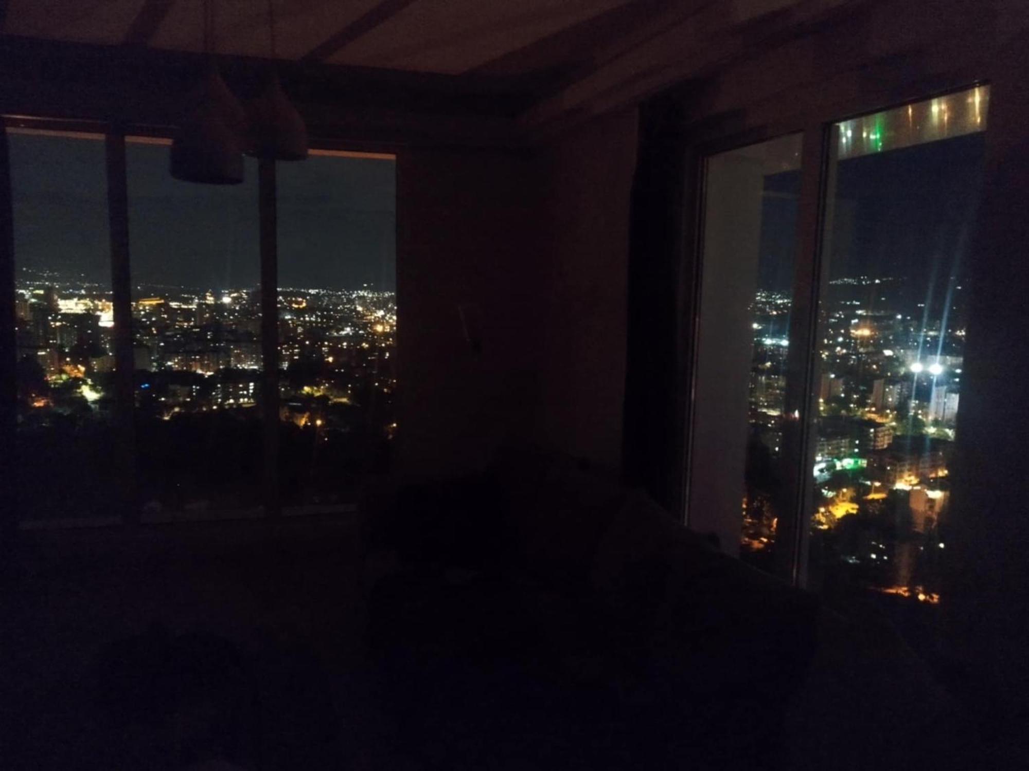 Skopje Sky Apartments & Floor 33Th & 25Th & 19Th & 13Th 12Th With Pool & Spa & Fitness & Parking Included In Price Daire