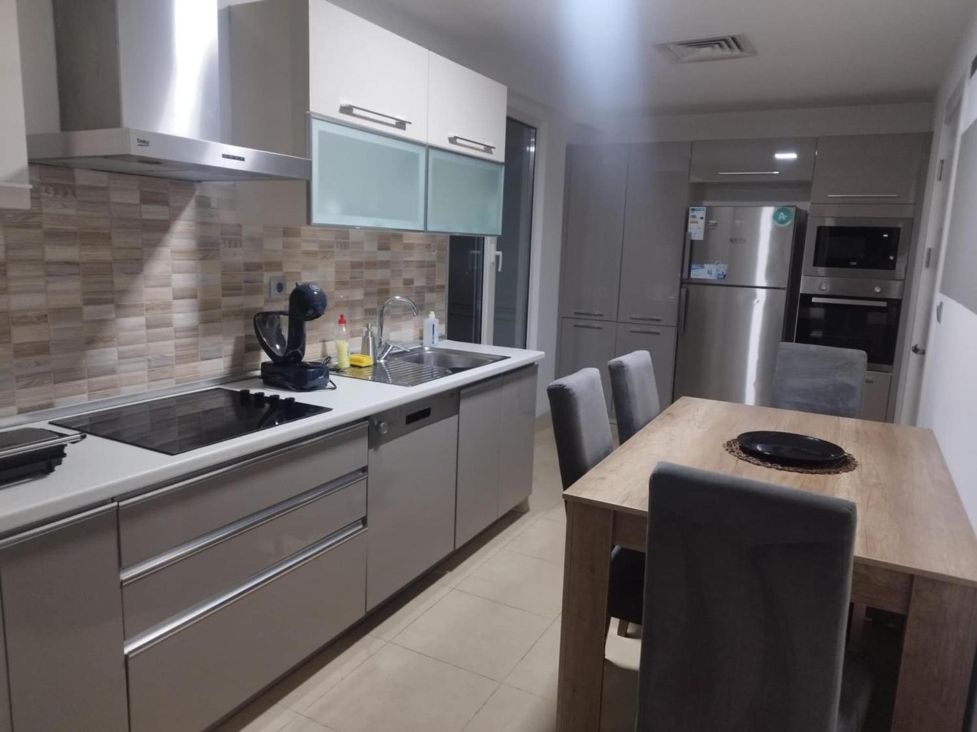 דירה Skopje Sky Apartments & Floor 33Th & 25Th & 19Th & 13Th 12Th With Pool & Spa & Fitness & Parking Included In Price *