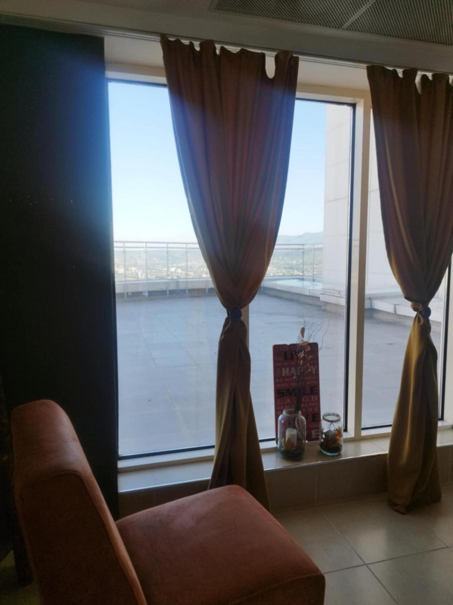Skopje Sky Apartments & Floor 33Th & 25Th & 19Th & 13Th 12Th With Pool & Spa & Fitness & Parking Included In Price Daire