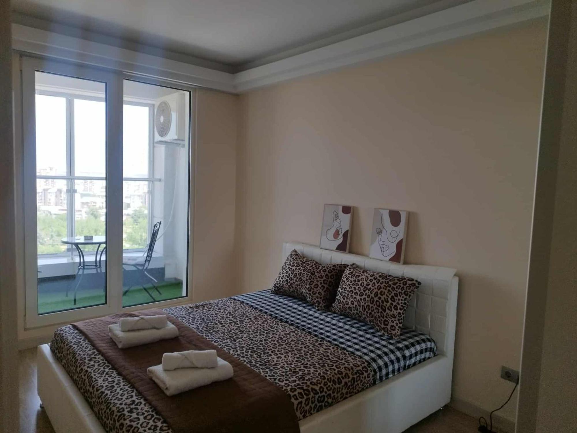 Skopje Sky Apartments & Floor 33Th & 25Th & 19Th & 13Th 12Th With Pool & Spa & Fitness & Parking Included In Price